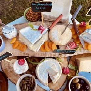 Vermont Cheeses, Olives, Seasonal Fruit Chutney, Local Bread & Crackers Platter for 8-10